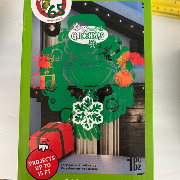 The Grinch LED Whirl A Motion + Static Projection Light Christmas Dr. Seuss - Picture 1 of 3